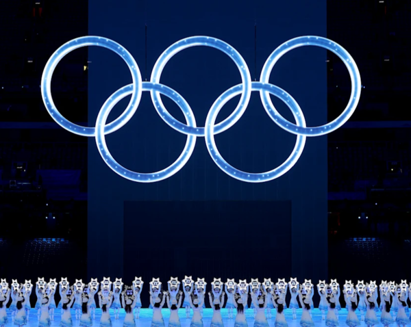4일 오후 중국 베이징 국립경기장에서 열린 2022년 베이징 동계올림픽 개획식에서 공연이 펼쳐지고 있다.(국제올림픽위원회)