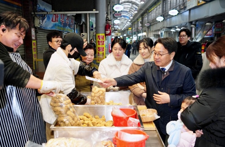 광주광역시 강기정 시장, 설 앞두고 ...