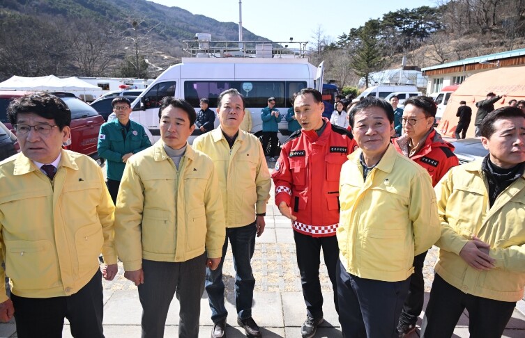 경상남도의회 확대의장단, 함양군 산불...