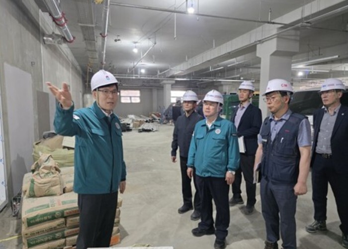 충북도, 윤슬관(주차타워) 민관합동 ...