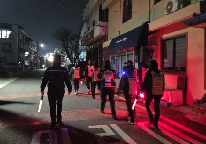 제주도 자치경찰단, 학원가에 경찰관 ...