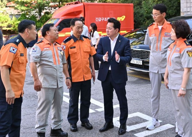 서울시의회 임만균 의장, 추석 앞둔 ...